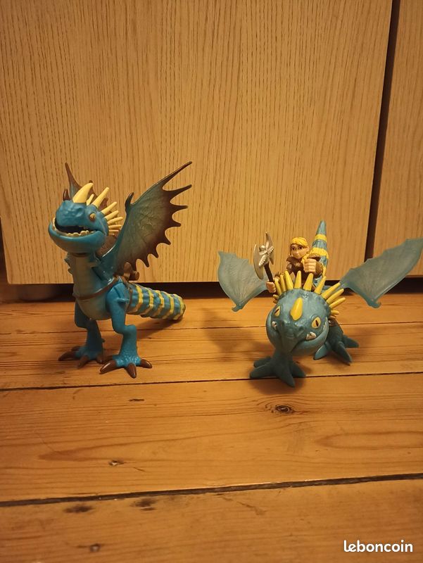 Lot de figurines Dragon tempête ... (image 1)