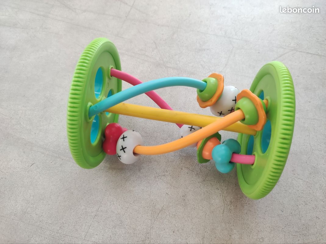 Peluches, jeux et doudous divers en très bon état (image 17)
