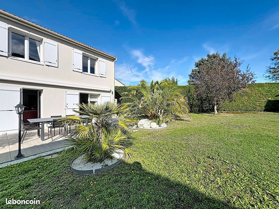 Maison 4 pièces 92 m² · à Rezé · 92 m² · 365 000 €