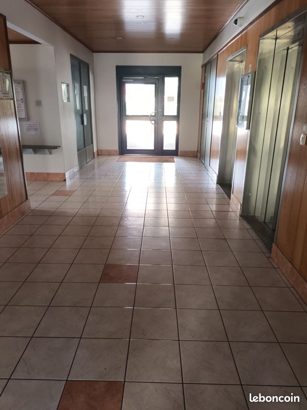 Appartement 2 pièces 34 m² · à Saint-Étienne · 34 m² · 50 000 €
