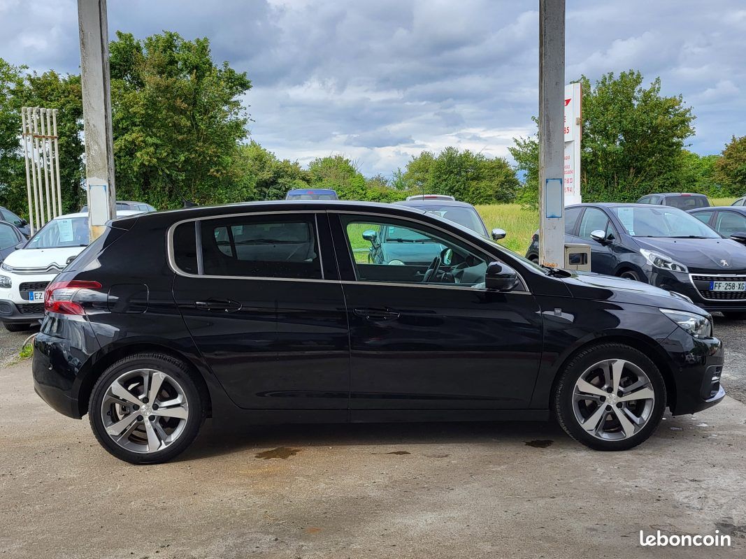 Peugeot 308 ii (lb_, lp_, lw_, lh_, l3_) 1.2 thp 130 2018 (image 8)