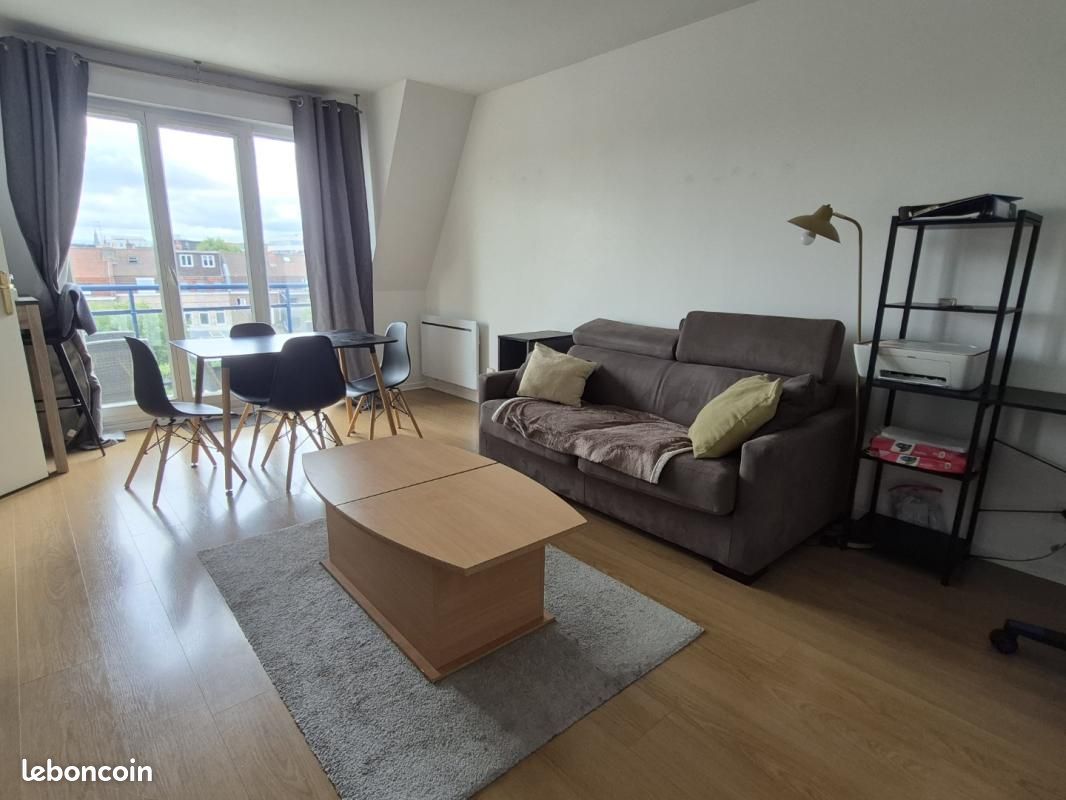Appartement 2 pièces 43 m² · à Lille · 43 m² · 742 €/mois