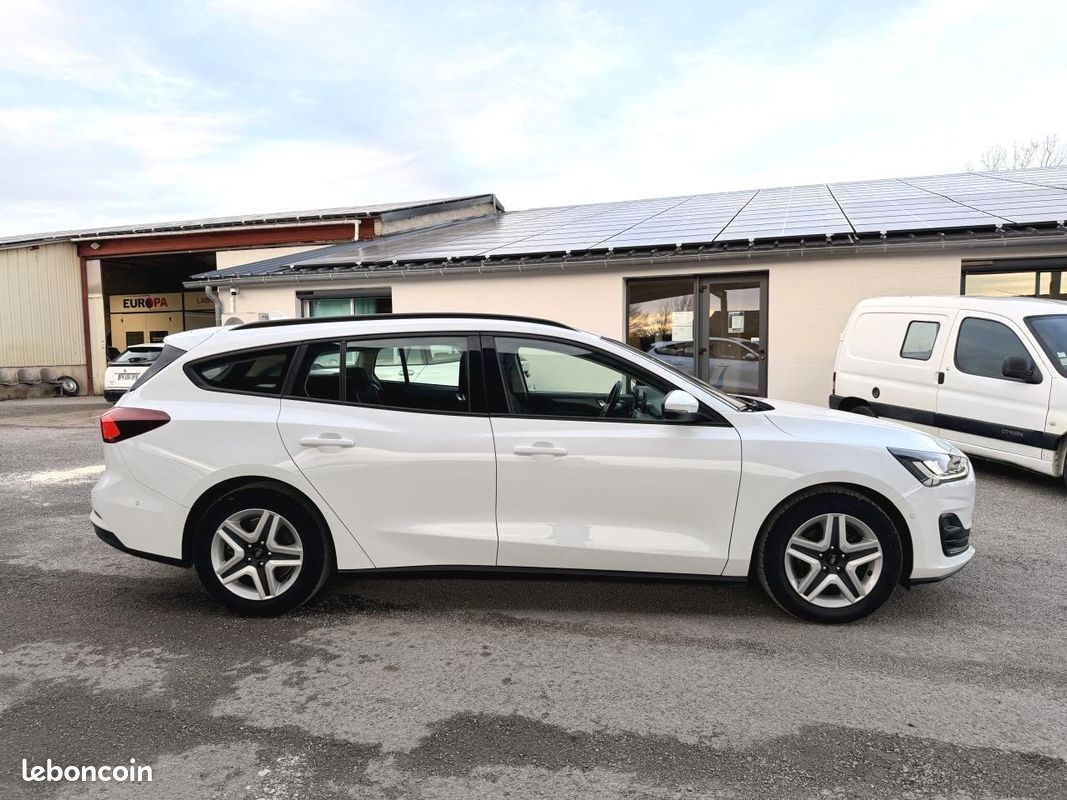 FORD FOCUS SW 1.5 EcoBlue Trend Business - 1 ère main - 81500 kilomètres (image 6)