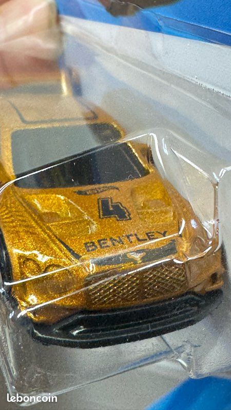 Hotwheels 1/64 🇨🇵 2018 Bentley Continental 2025 #7/10 Sticker Factory Sealed (image 2)