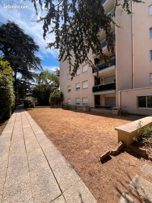 Appartement 3 pièces 58 m² · à Villefranche-sur-Saône · 58 m² · 140 000 €