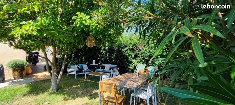 Maison 3 pièces 100 m² · à Vallauris · 100 m² · 2 600 €/mois