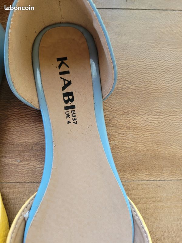 Chaussures Femme Marque Ash - Pointure 37 (UK 4) - Occasion
