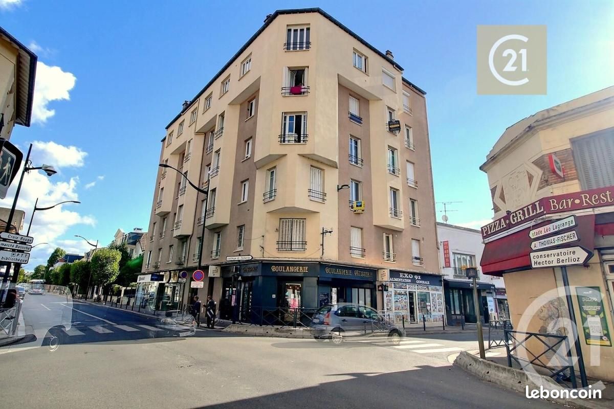 Appartement 2 pièces 44 m² · aux Pavillons-sous-Bois · 44 m² · 156 000 €