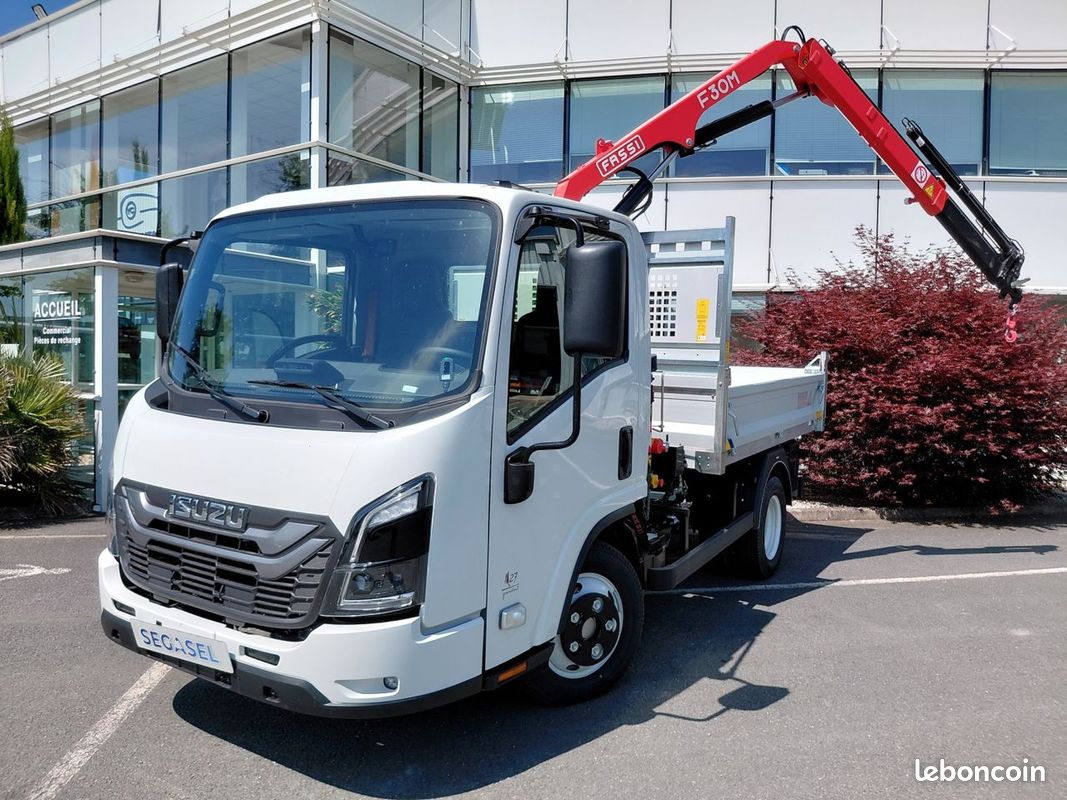 Isuzu ISUZU M27 E 3L 150 CV GRUE FASSI + BENNE ALU (image 1)