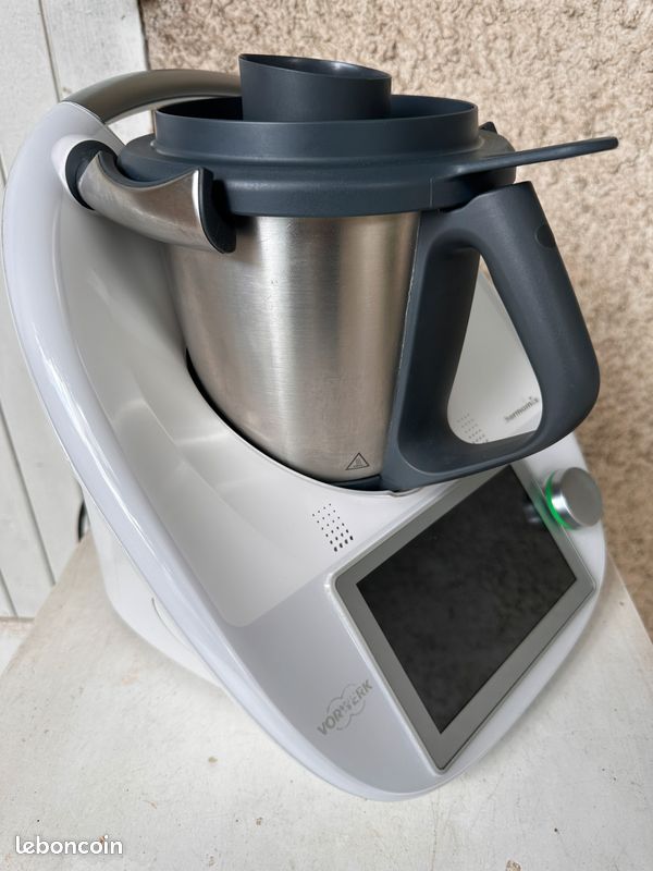 Thermomix TM6 avec tous ses accessoires (varoma, fouet, notices...) Facture avril 2020 (image 5)