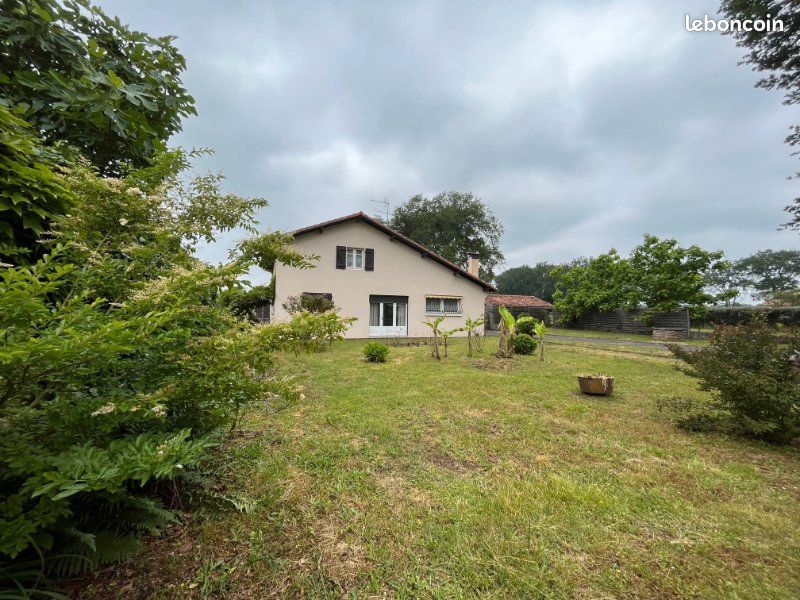 Propriété 6 pièces 105 m² - Haut-Mauco 40280 (image principale 0)