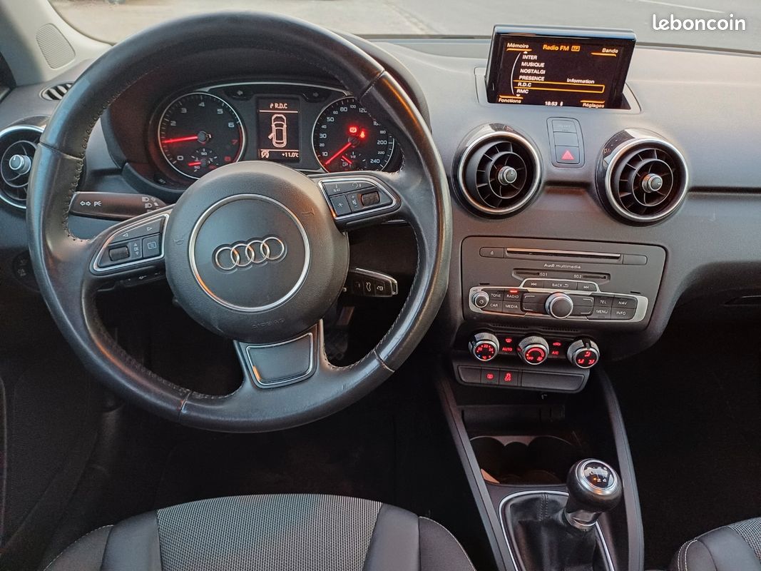 A1 sportback tfsi 95 ultra (image 4)