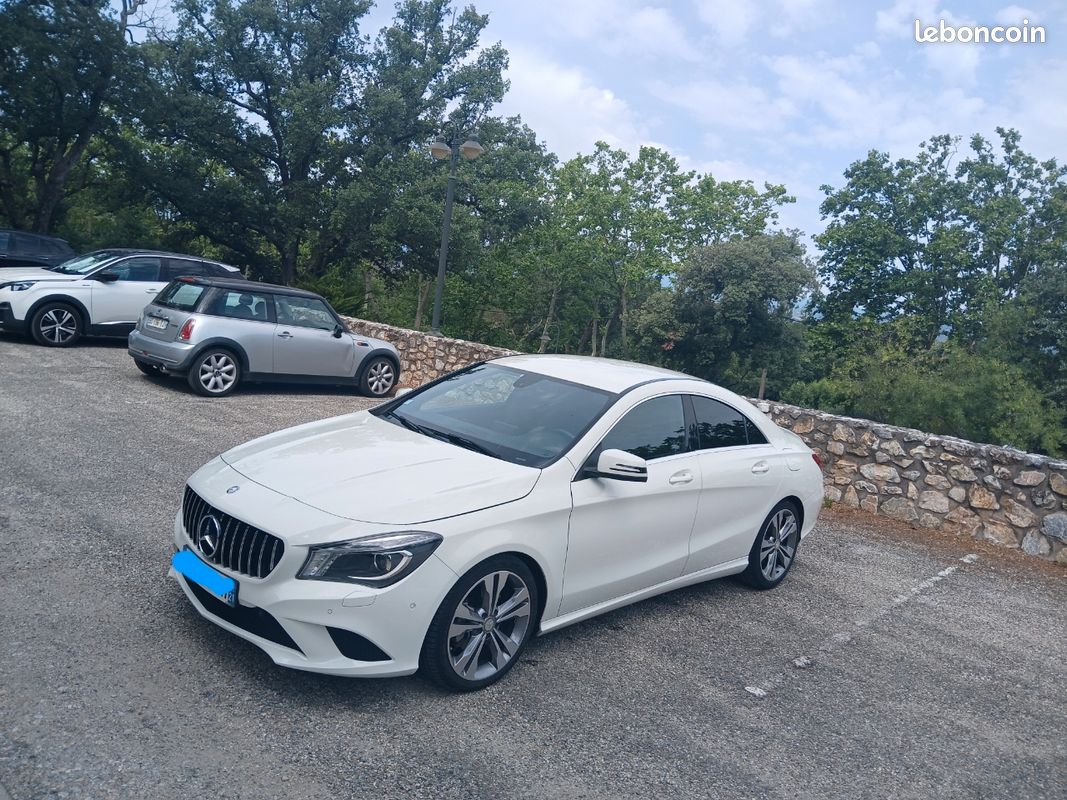 Mercedes cla 220d/2015/ boite auto/126000Km (image 2)