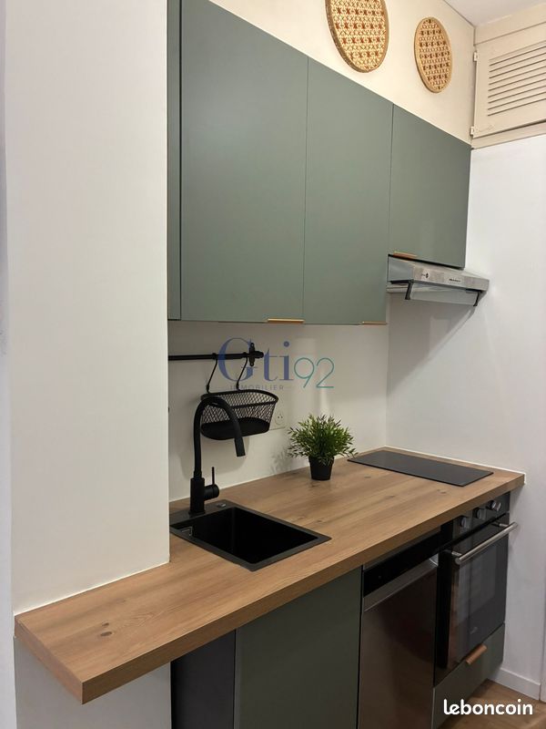 Appartement 1 pièce 16 m² · à Meudon · 16 m² · 840 €/mois