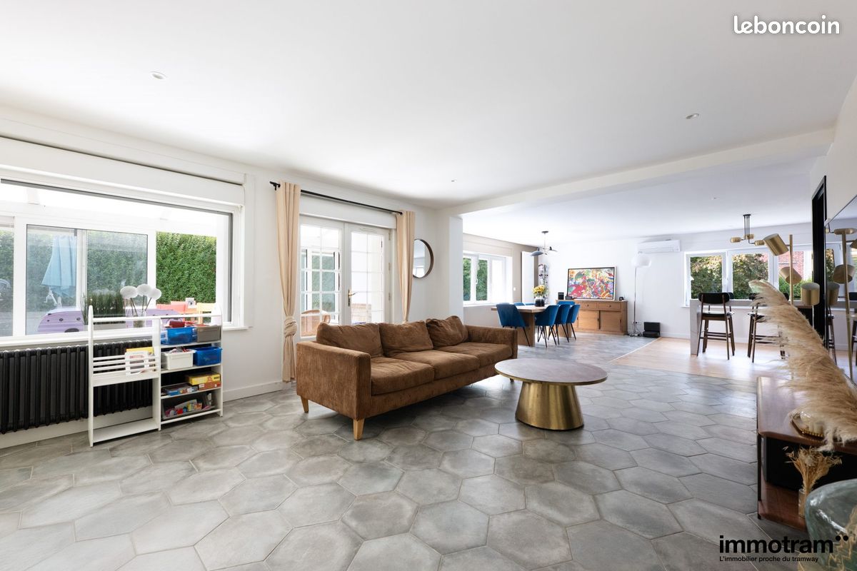 Maison 4 pièces 135 m² · à Villeneuve-d'Ascq · 135 m² · 580 000 €