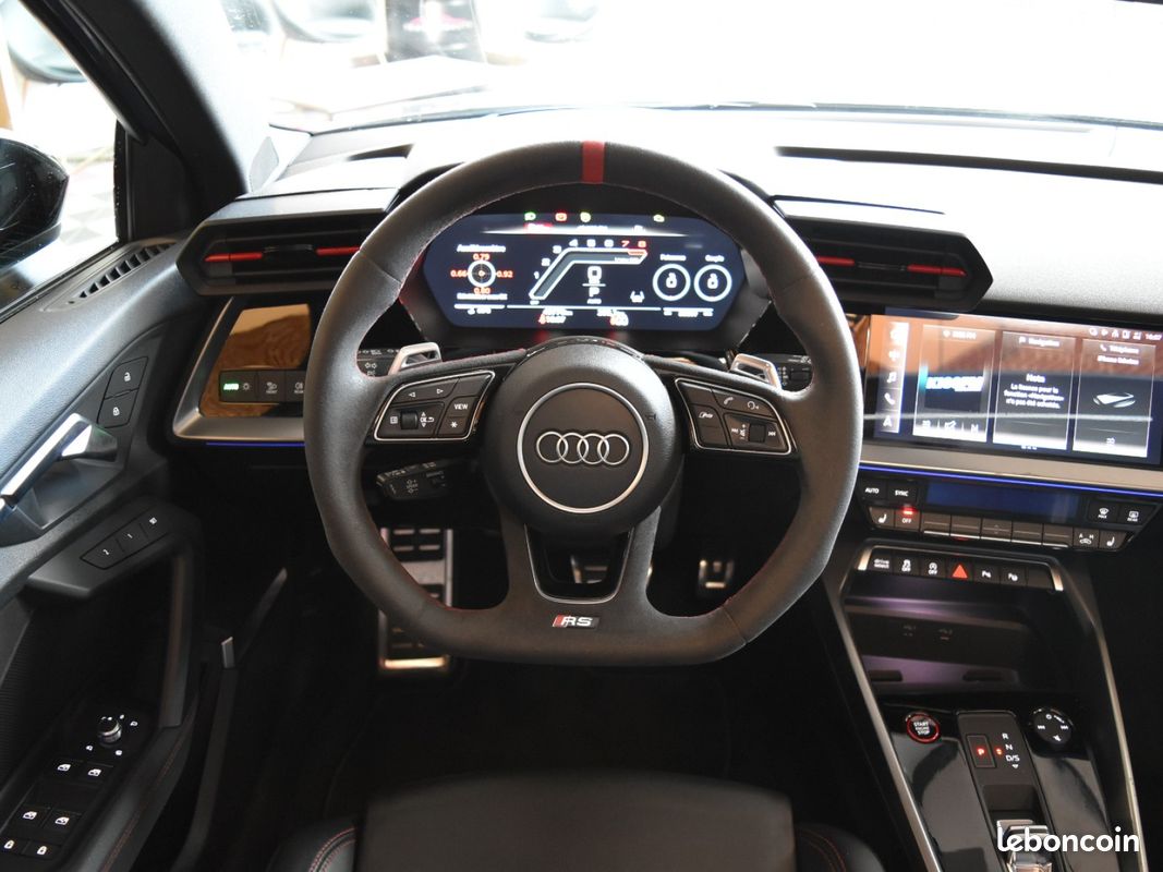 AUDI RS3 SPORTBACK 2.5 TFSI 400 S tronic 7 Quattro (image 24)