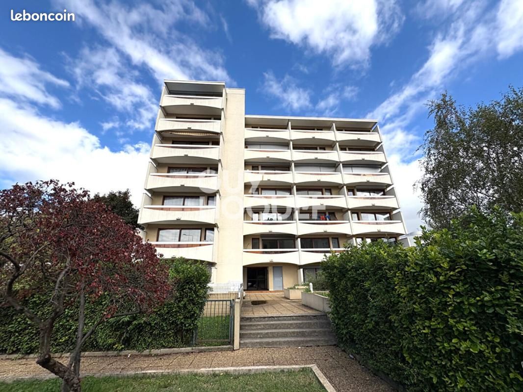 Appartement 2 pièces 67 m² · à Grenoble · 67 m² · 650 €/mois