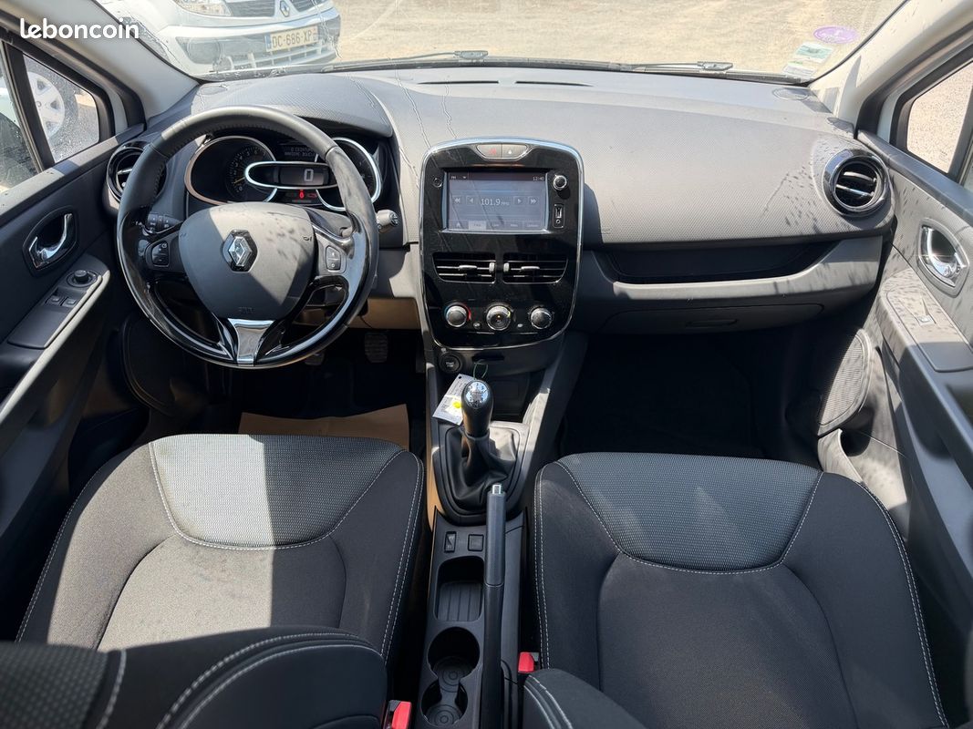 RENAULT Clio IV 0.9 TCE 90 CV / 1 ERE MAIN / MOTEUR A CHAINE / ENTRETIEN SUIVIE B (image 7)