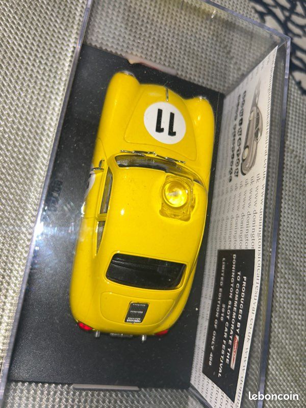 997889_6