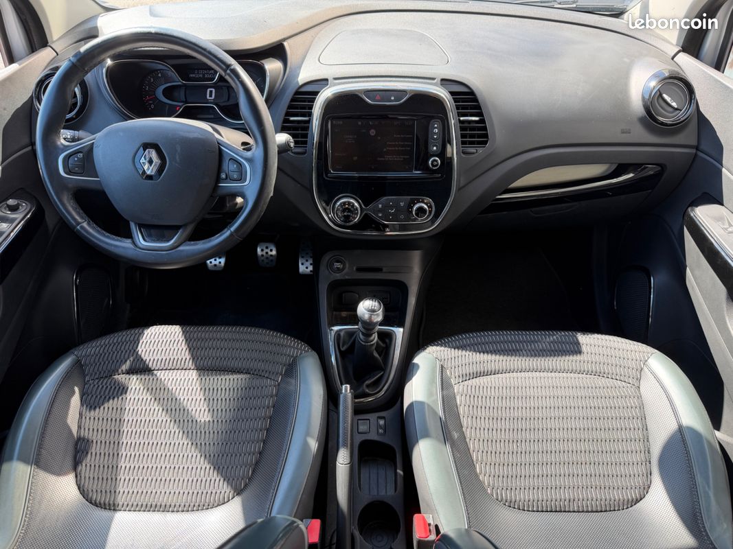 RENAULT CAPTUR 1.5 DCI 110CH INTENS ENTRETIEN À JOUr (image 3)