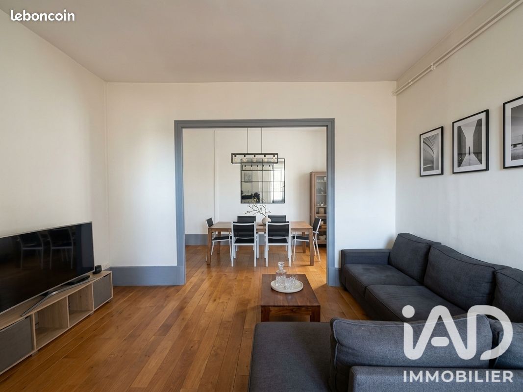 Appartement 4 pièces 190 m² · à Mâcon · 190 m² · 185 000 €