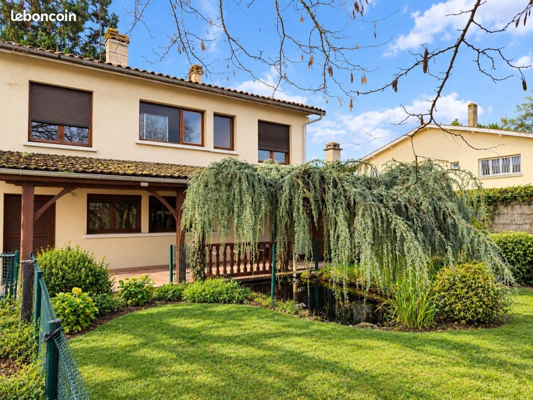 Maison 130 m² · à Libourne · 130 m² · 140 000 €