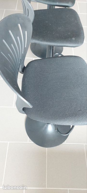 Chaise haute réglable pour cuisine ou bar (image 8)