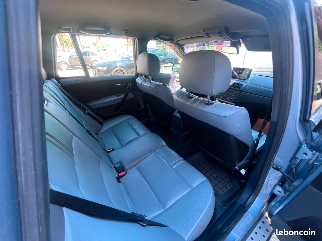 BMW X3 X3 3.0d 204 ch Confort / Moteur M57 / Attelage / CarPlay / Barre de toit / (image 36)