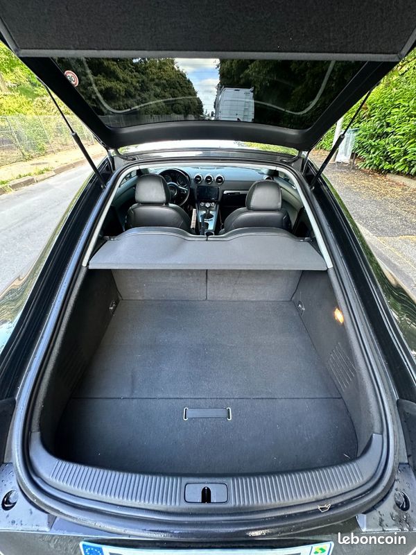 Audi TTS Coupé 2.0 TFSI Quattro 272ch | BVM6 • Alcantara/Cuir • GPS • Xénon (image 11)