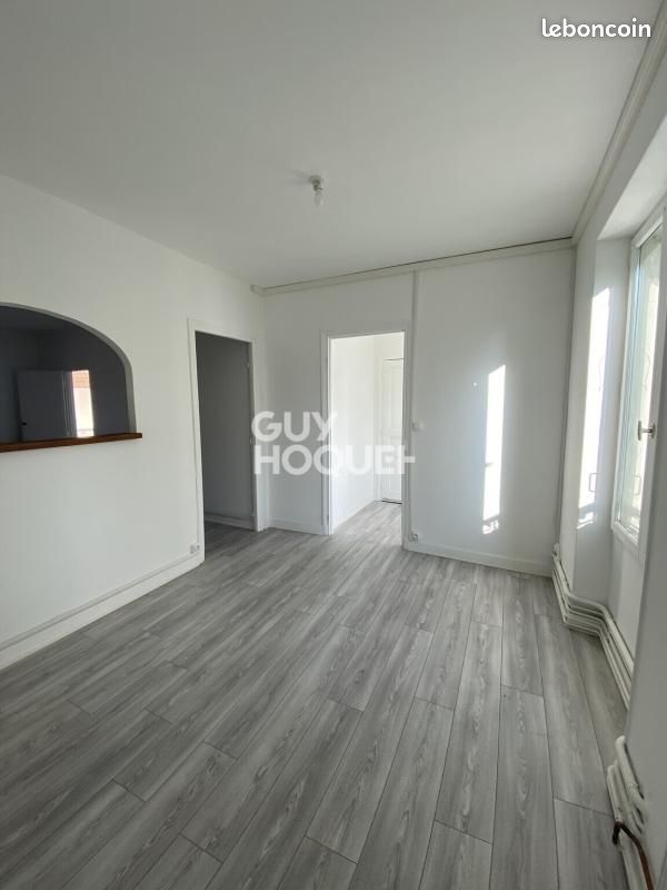 Appartement 2 pièces 42 m² · à Houdan · 42 m² · 676 €/mois