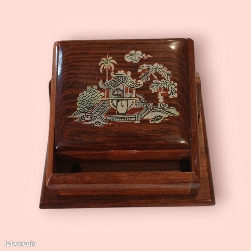 Coffret en bois pour tabac (image 1)