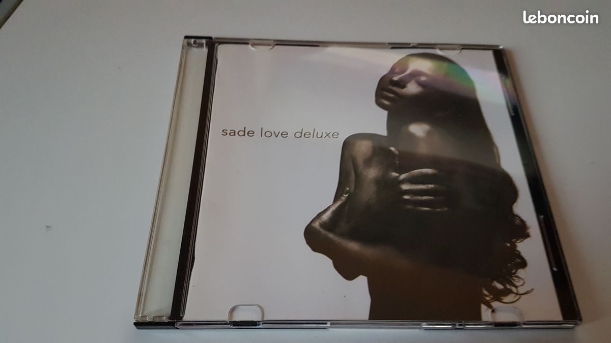 Sade - love deluxe (image 1)