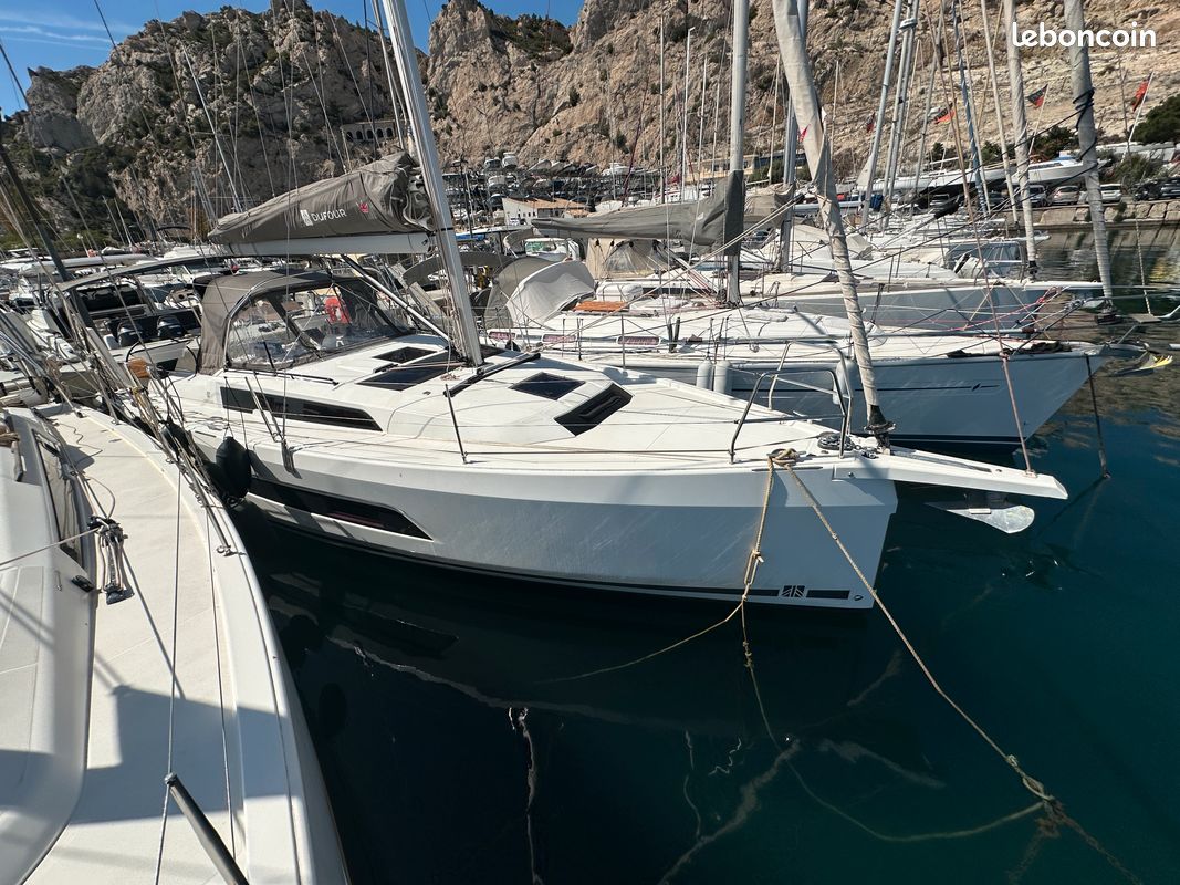 Dufour 37 — View photo 1