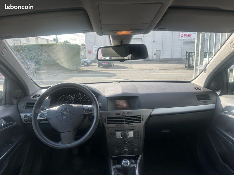 Opel ASTRA Break garantie 6 mois 122500km (image 3)