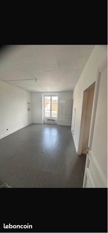 Appartement 2 pièces 43 m² · à Combs-la-Ville · 43 m² · 750 €/mois