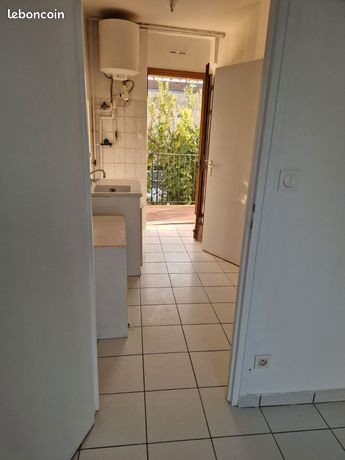 Particulier propose STUDIO nu de 22m² à Venissieux 69 200 secteur PARILLY