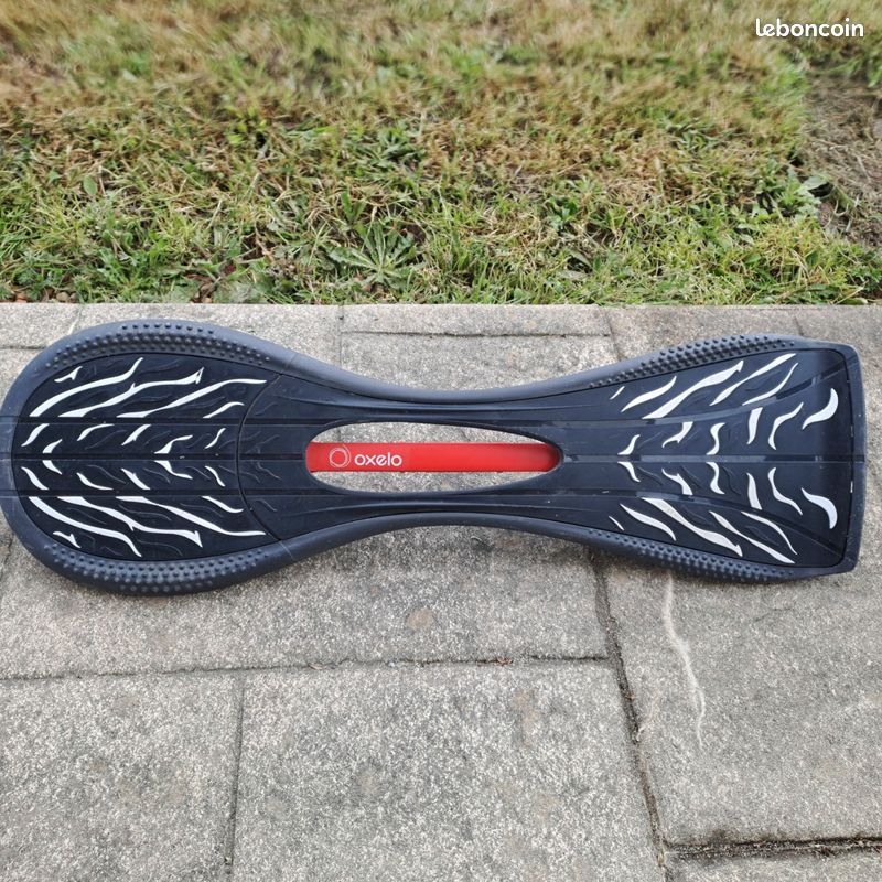 Skateboard Oxelo 2 roues (image 1)