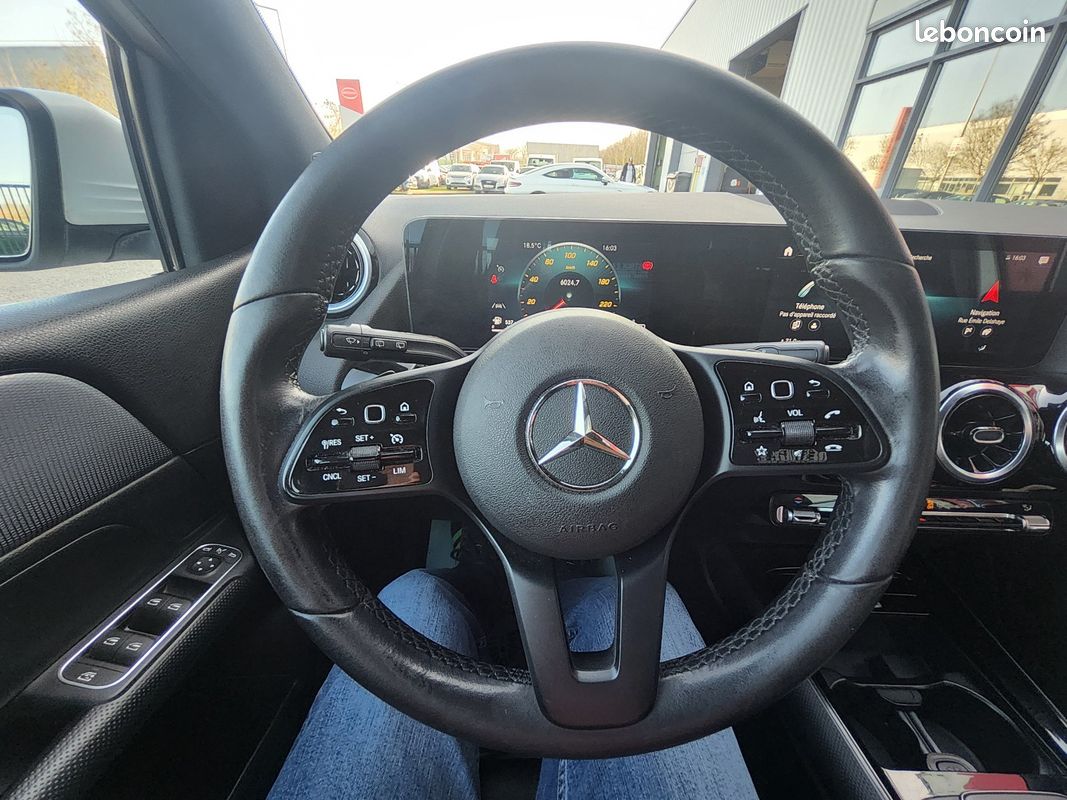 MERCEDES CLASSE B 180 d 8G-DCT Progressive Line Edition (image 11)