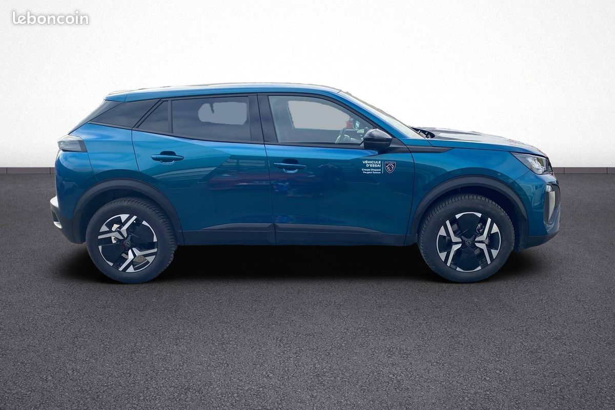 PEUGEOT 2008 Hybrid 145 e-DCS6 Business (image 7)
