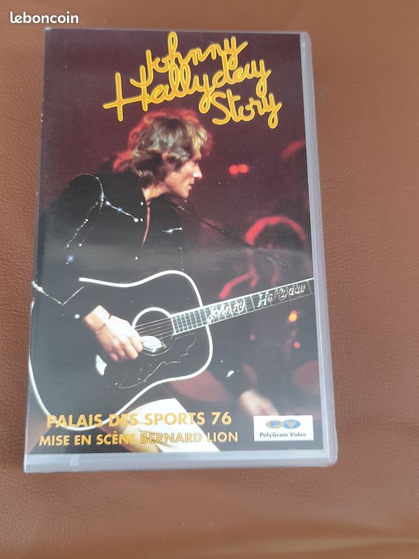 Cassette vidéo VHS " JOHNNY HALLYDAY STORY " (image 1)