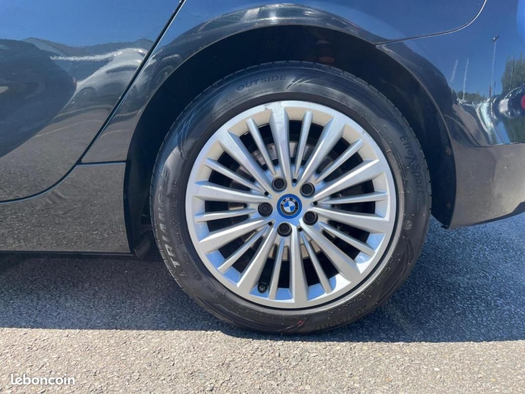 BMW Serie 2 Active Tourer F45 225xe iPerformance 224 ch Luxury A (image 18)