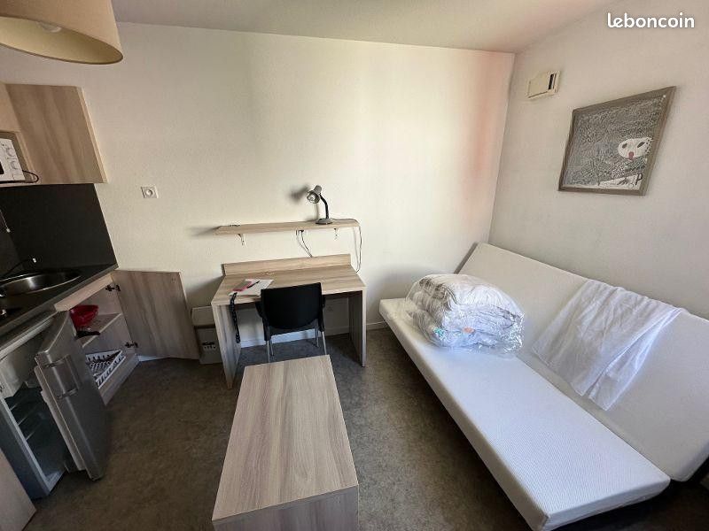 Appartement 1 pièce 18 m² · à Reims · 18 m² · 490 €/mois