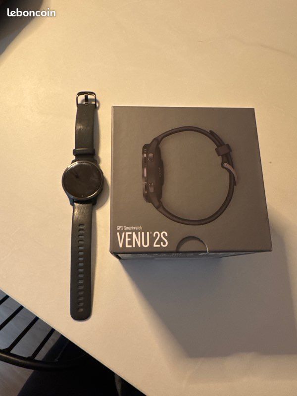 Garmin venu 2S (image 1)