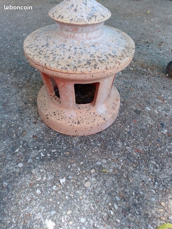 Poterie Lanterne pour tuile (image 1)