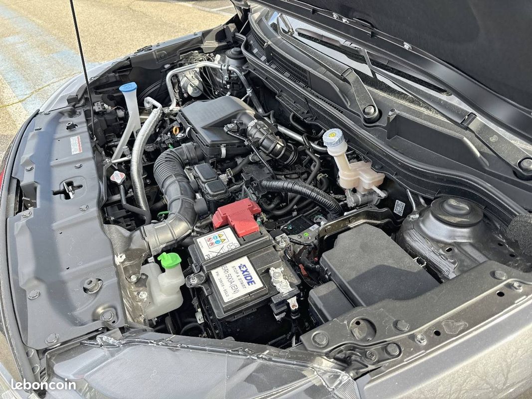 SUZUKI S-Cross 1.5 Dualjet Hybrid Auto Privilège (image 14)