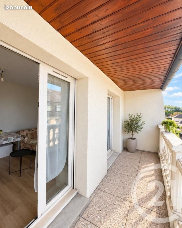 Appartement 2 pièces 30 m² · à Pontault-Combault · 30 m² · 900 €/mois