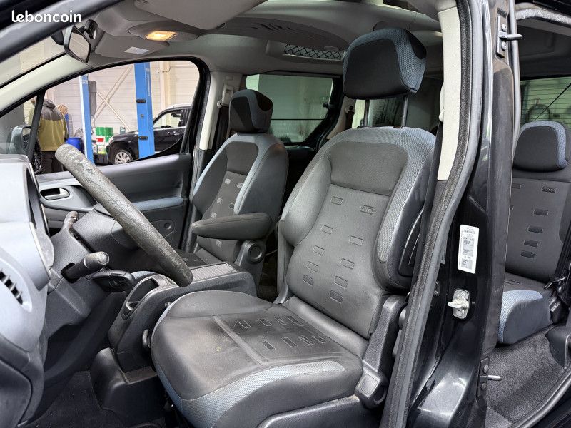 Citroen BERLINGO 1.6 HDI92 XTR 5P (image 10)