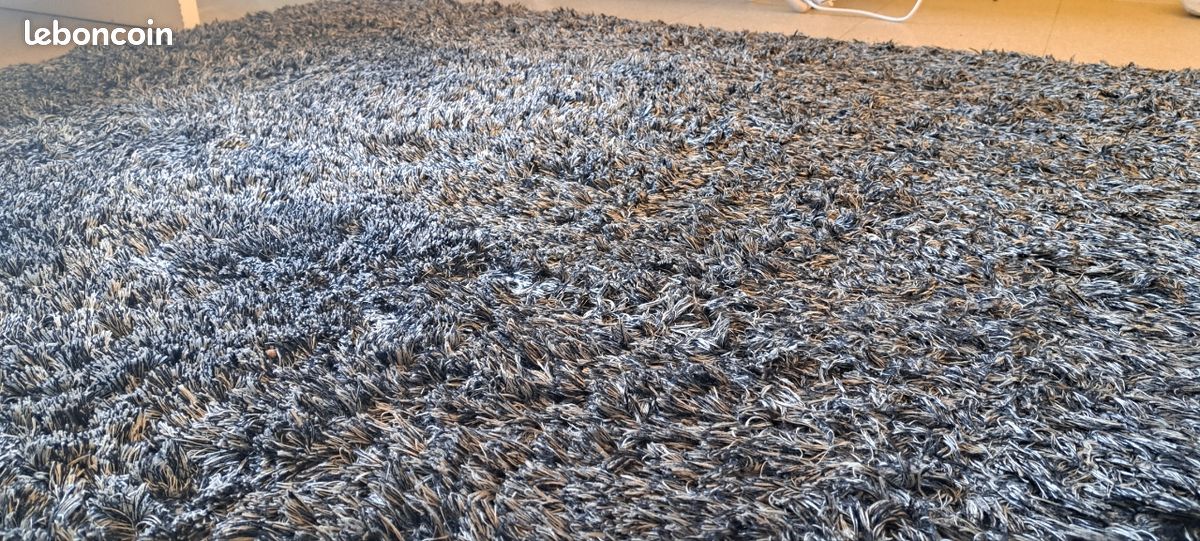 Tapis gris (image 2)