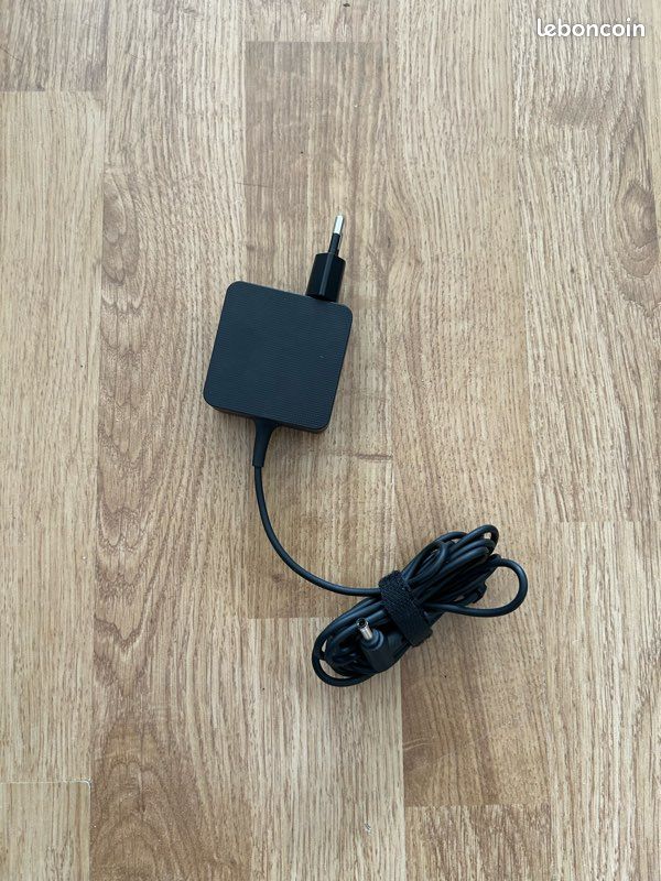 Ordinateur portable ASUS Vivobook S1404 (comme neuf) + accessoires (image 13)