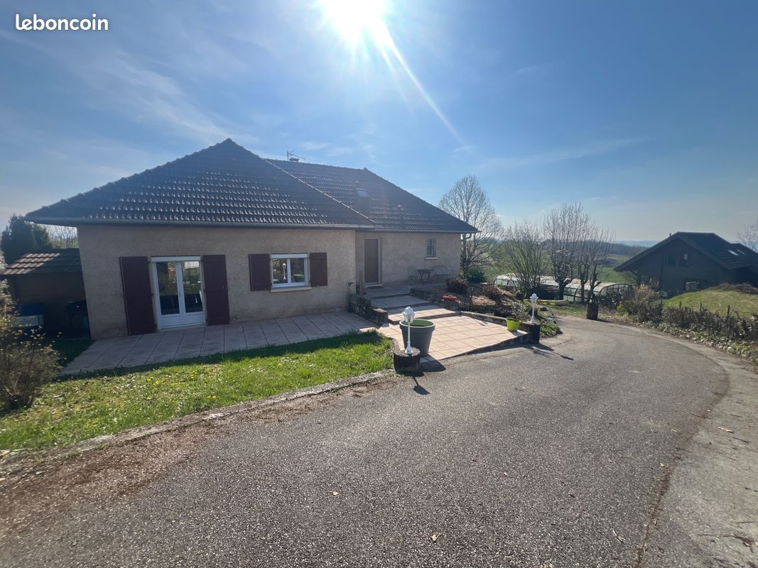Maison 5 pièces 145 m² · à Rochefort · 145 m² · 373 000 €